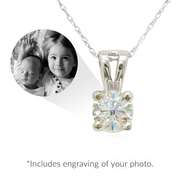 Memori Solitaire Diamond Pendant